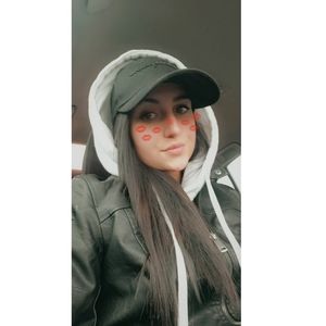 Meet your Posher, Vicky